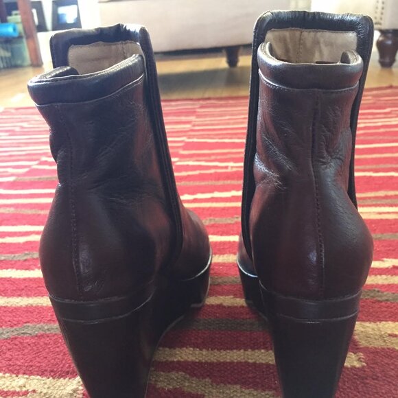 Faryl Robin Leather Booties - Picture 2 of 8